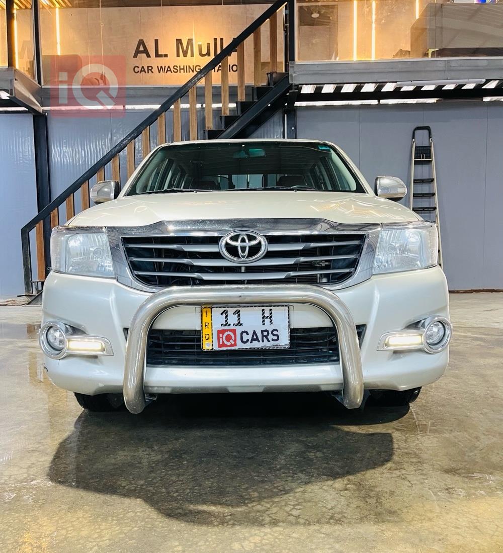 تويوتا هايلوكس